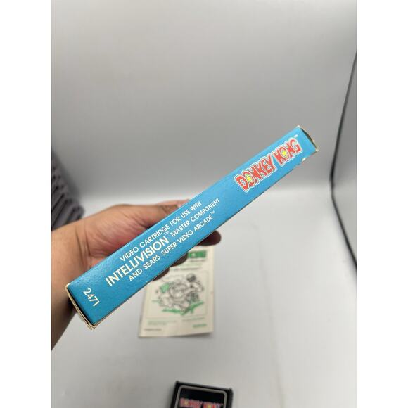 Donkey Kong (Intellivision, 1982, CIB) Complete with Manual CIB - Picture 12 of 14